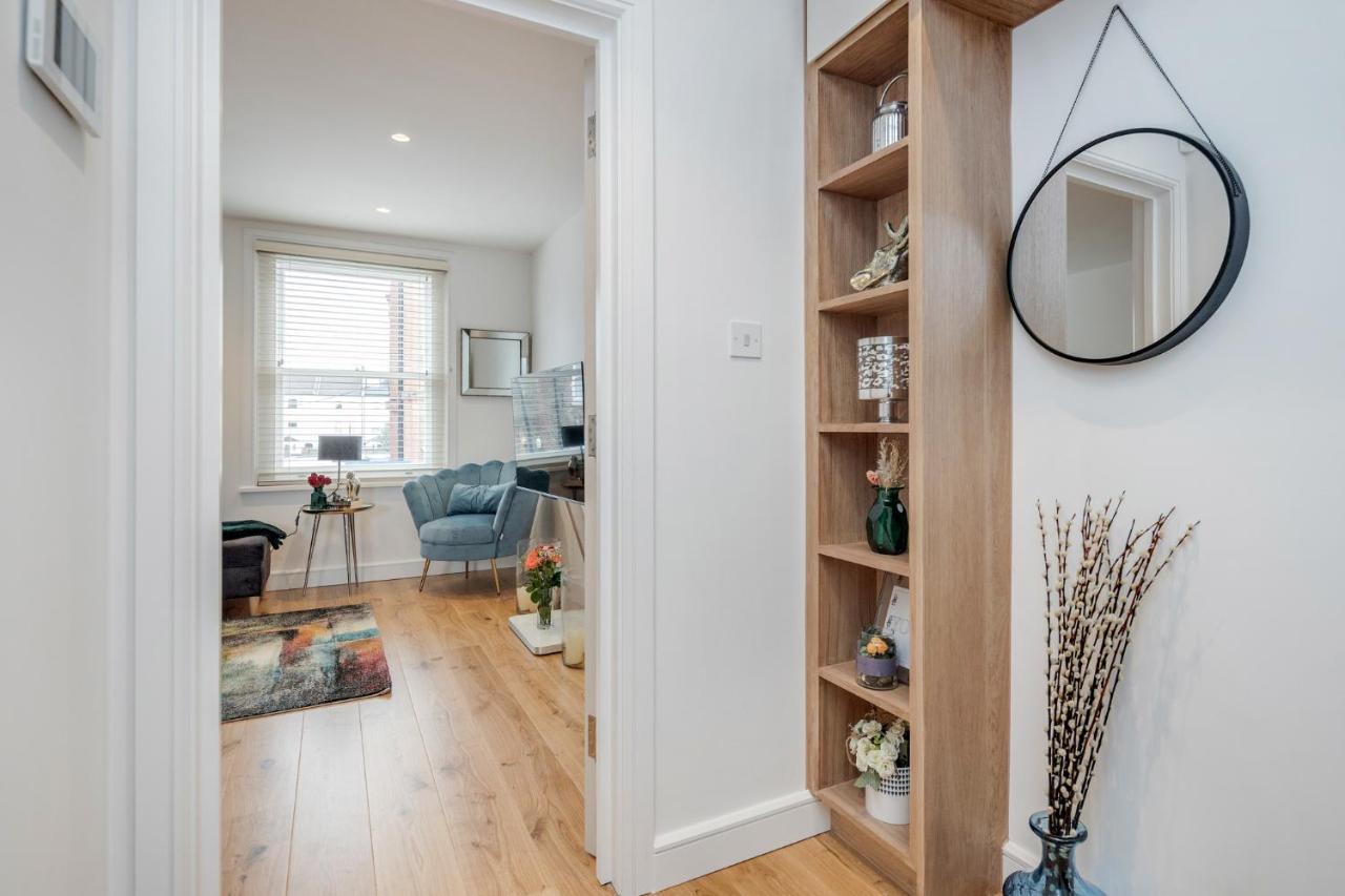 Beautiful 2 Bedrooms Split Level Fulham Apartment Londres Extérieur photo